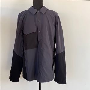 Lululemon Escape and Explore collared LS
